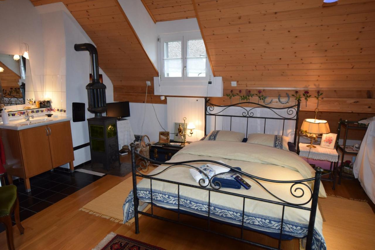 Bed & Breakfast Im Chellhof Benken  Bagian luar foto