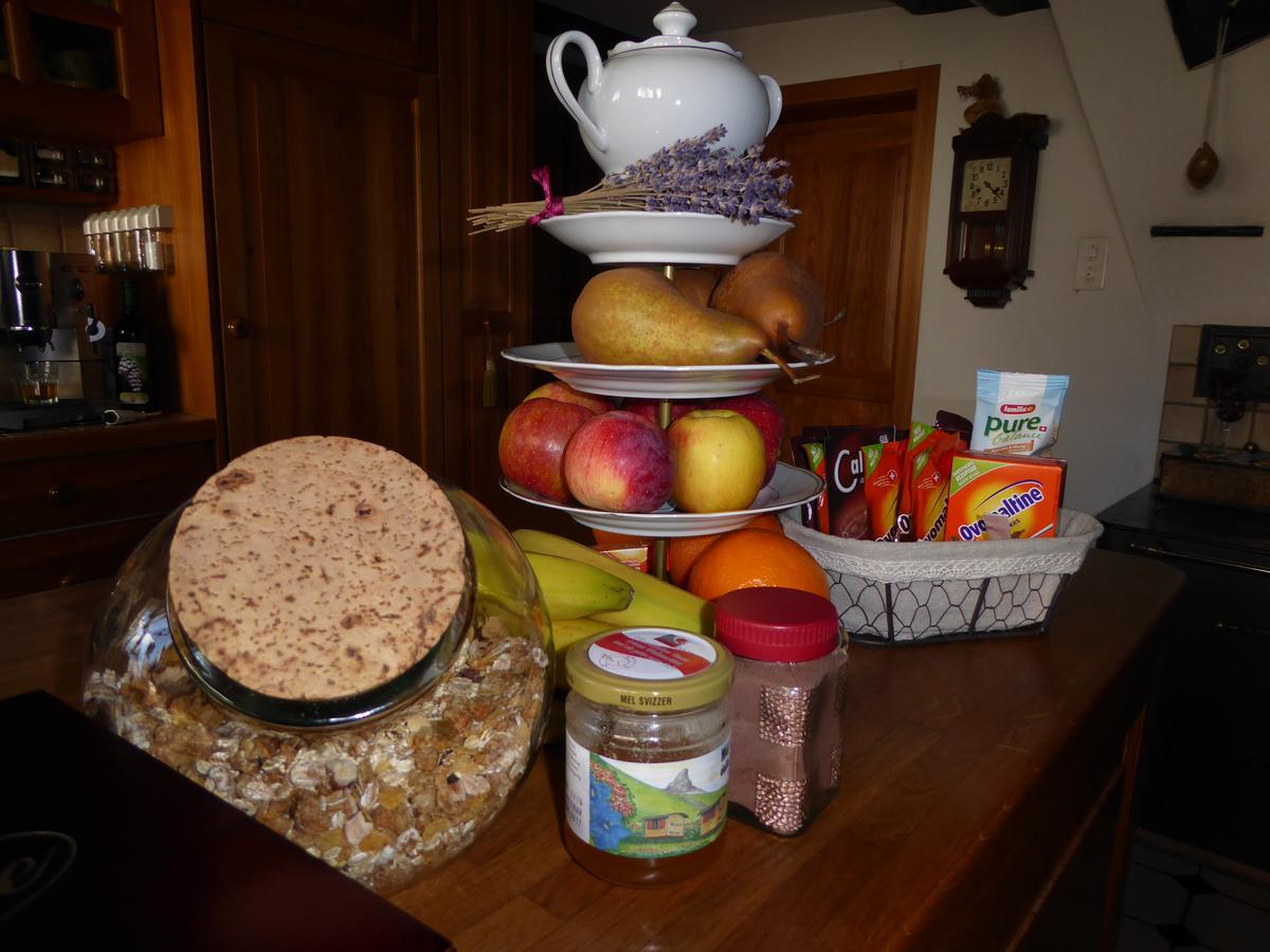Bed & Breakfast Im Chellhof Benken  Bagian luar foto