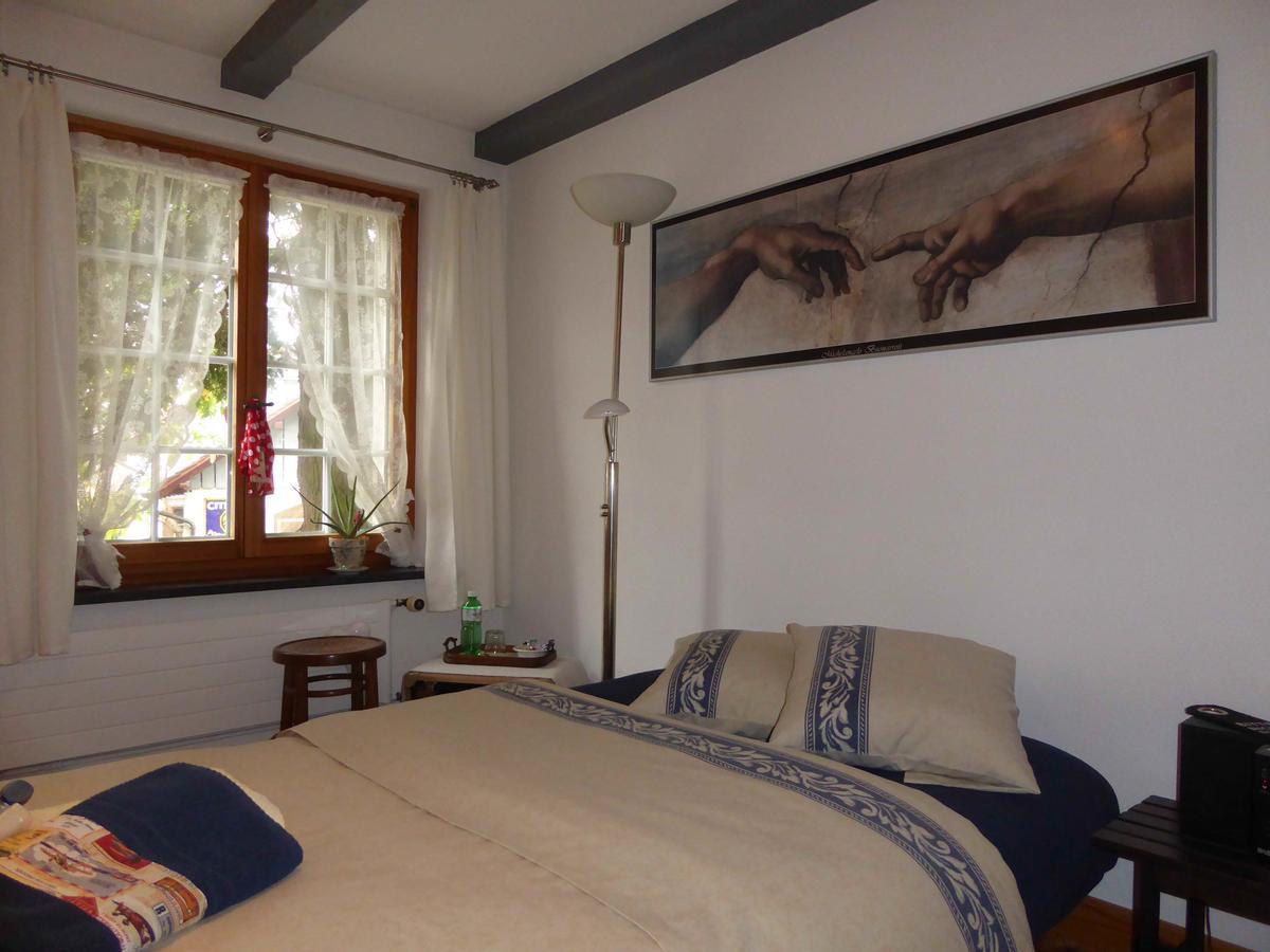 Bed & Breakfast Im Chellhof Benken  Bagian luar foto